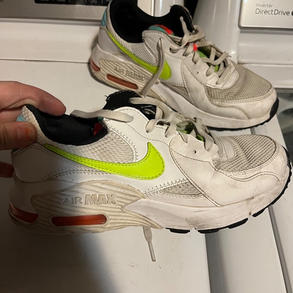 Nikes - Picture 2 of 3